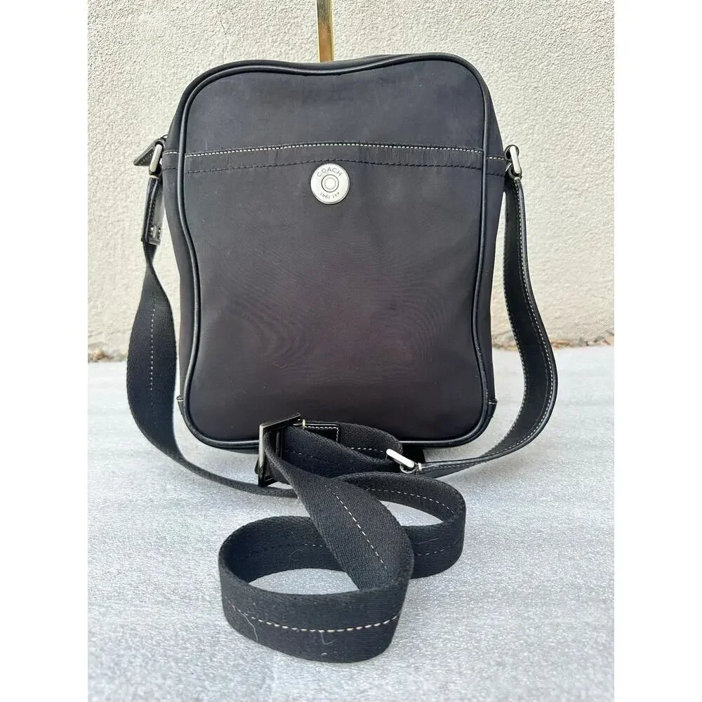Coach classic crossbody